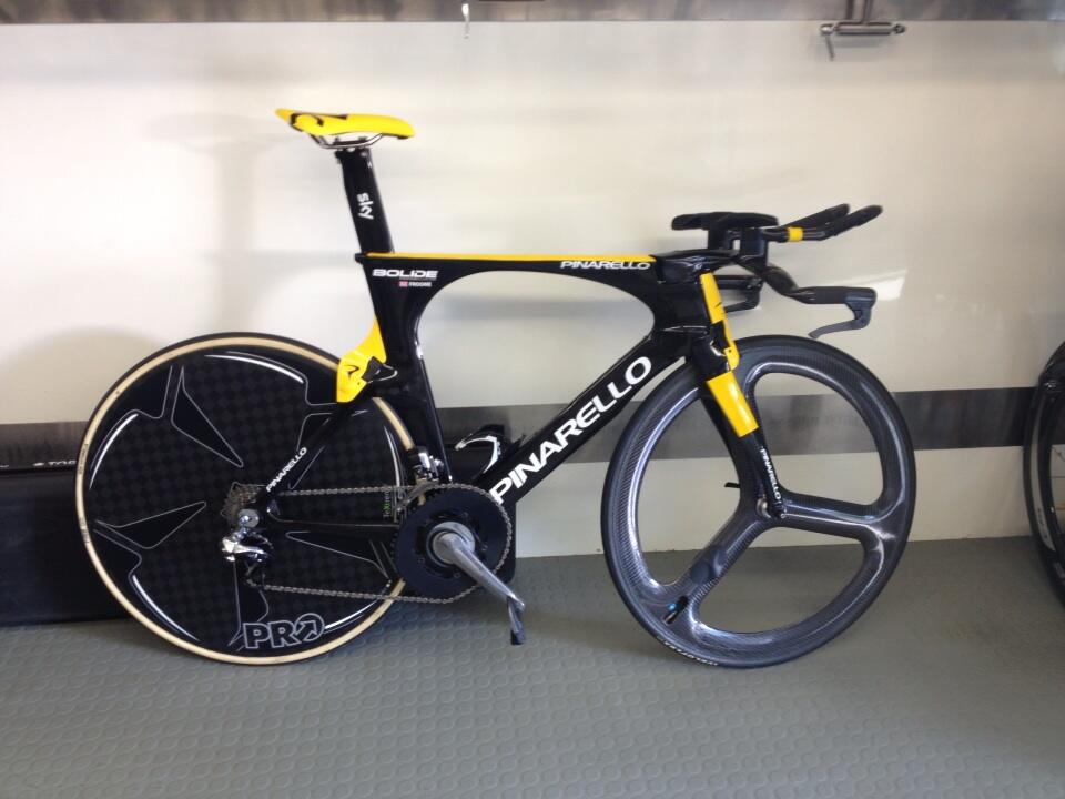 pinarello-bolide-jaune-froome